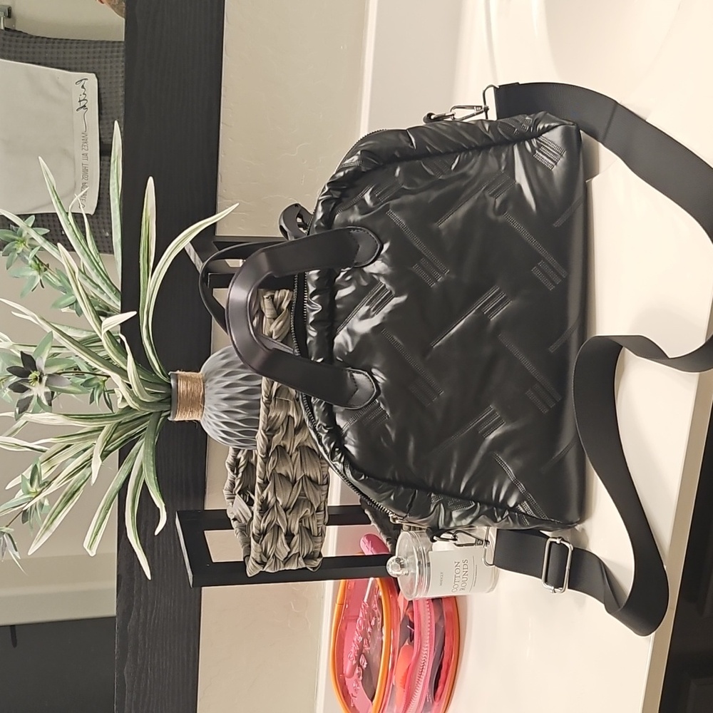 Stylish Black Shoulder Bag